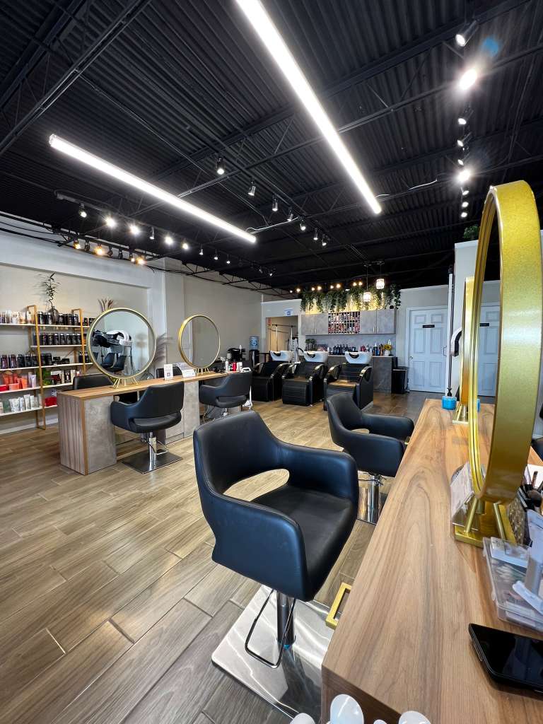 B House Salon Environment
